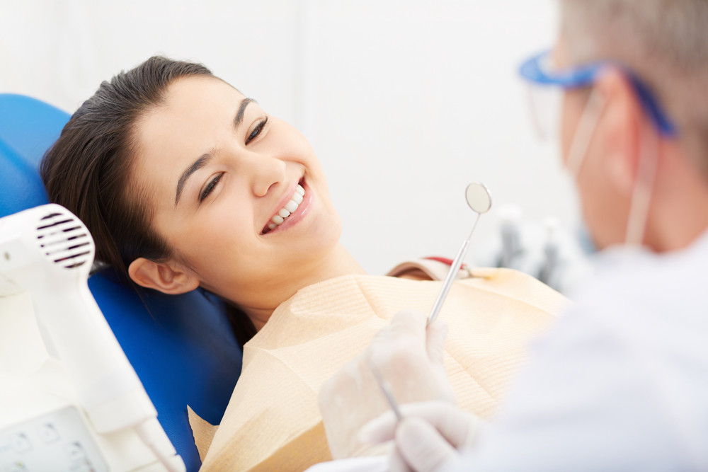 Why Dentists Recommend Regular Checkups for Healthy Teeth